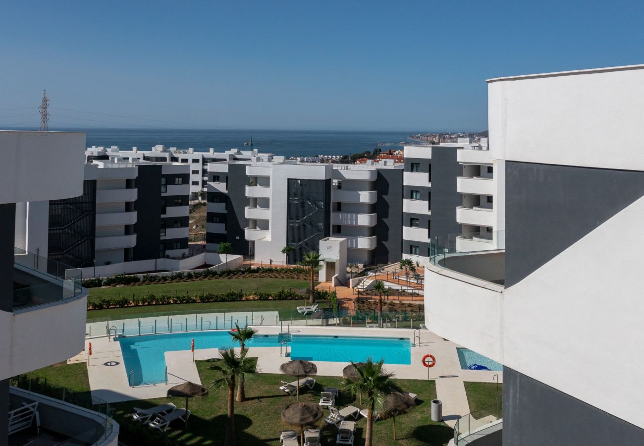 Apartment in Fuengirola - Higuerón Skyline Suite