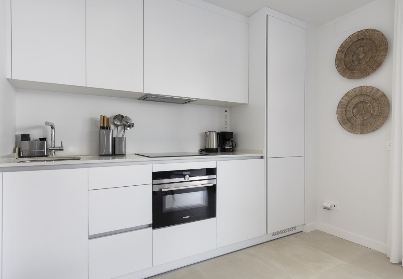 Apartment in Fuengirola - Garden Suite with Private Pool in Higueron