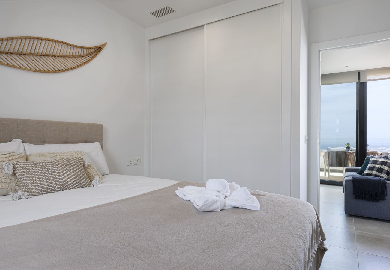 Apartment in Fuengirola - Panorama Top Floor Apartment in Higueron