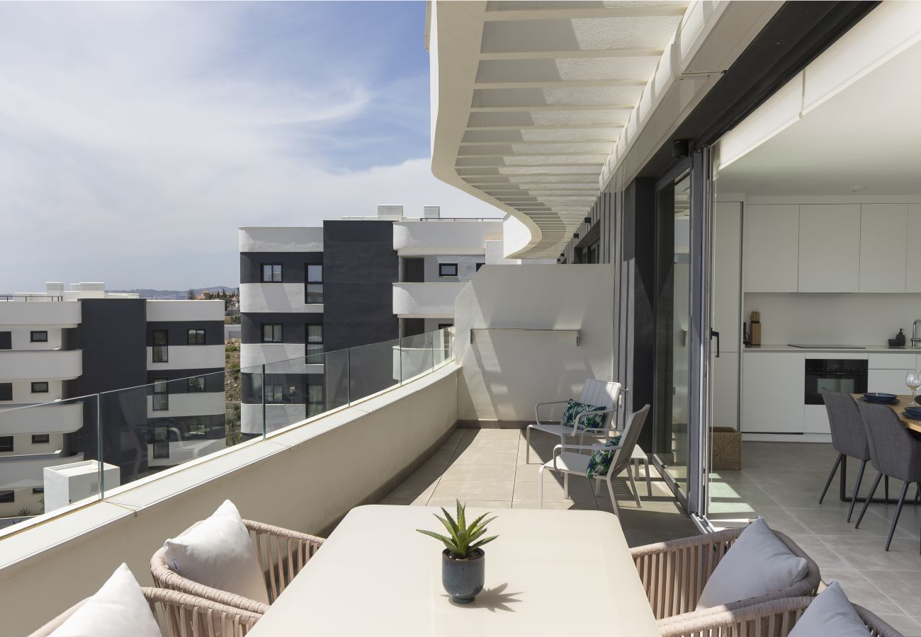 Apartment in Fuengirola - Panorama Top Floor Apartment in Higueron